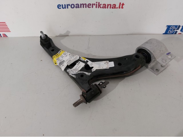 Lower Control Arm, RH